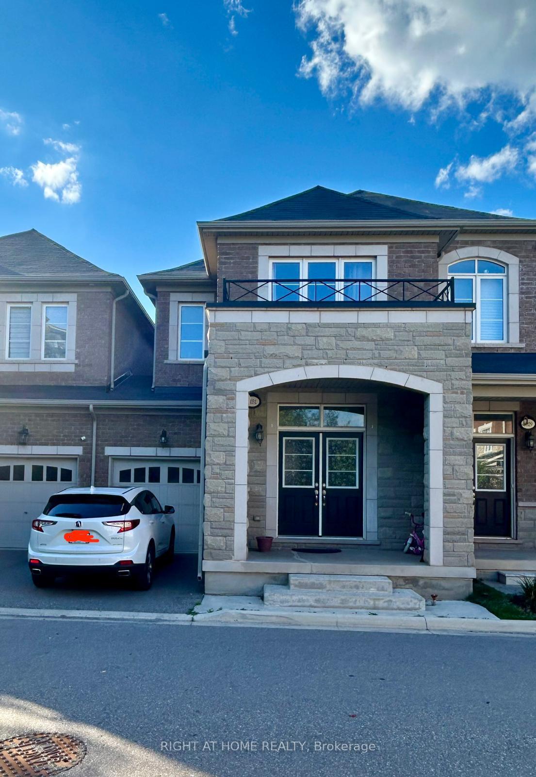 Photo 1 of 3031 Rivertrail Common, Oakville, Glenorchy — HOMEH