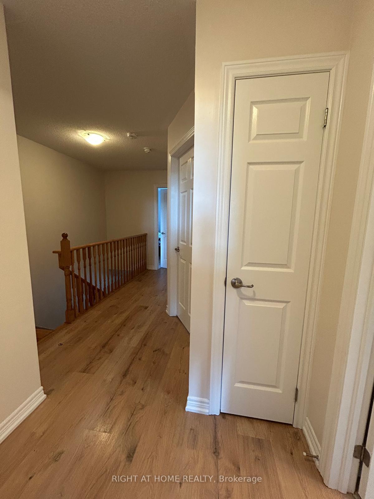Photo 5 of 3031 Rivertrail Common, Oakville, Glenorchy — HOMEH