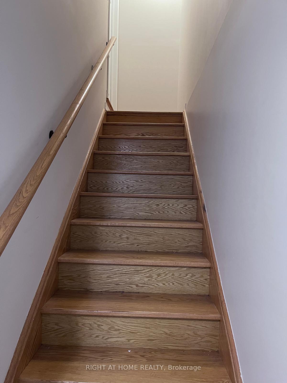 Photo 11 of 3031 Rivertrail Common, Oakville, Glenorchy — HOMEH