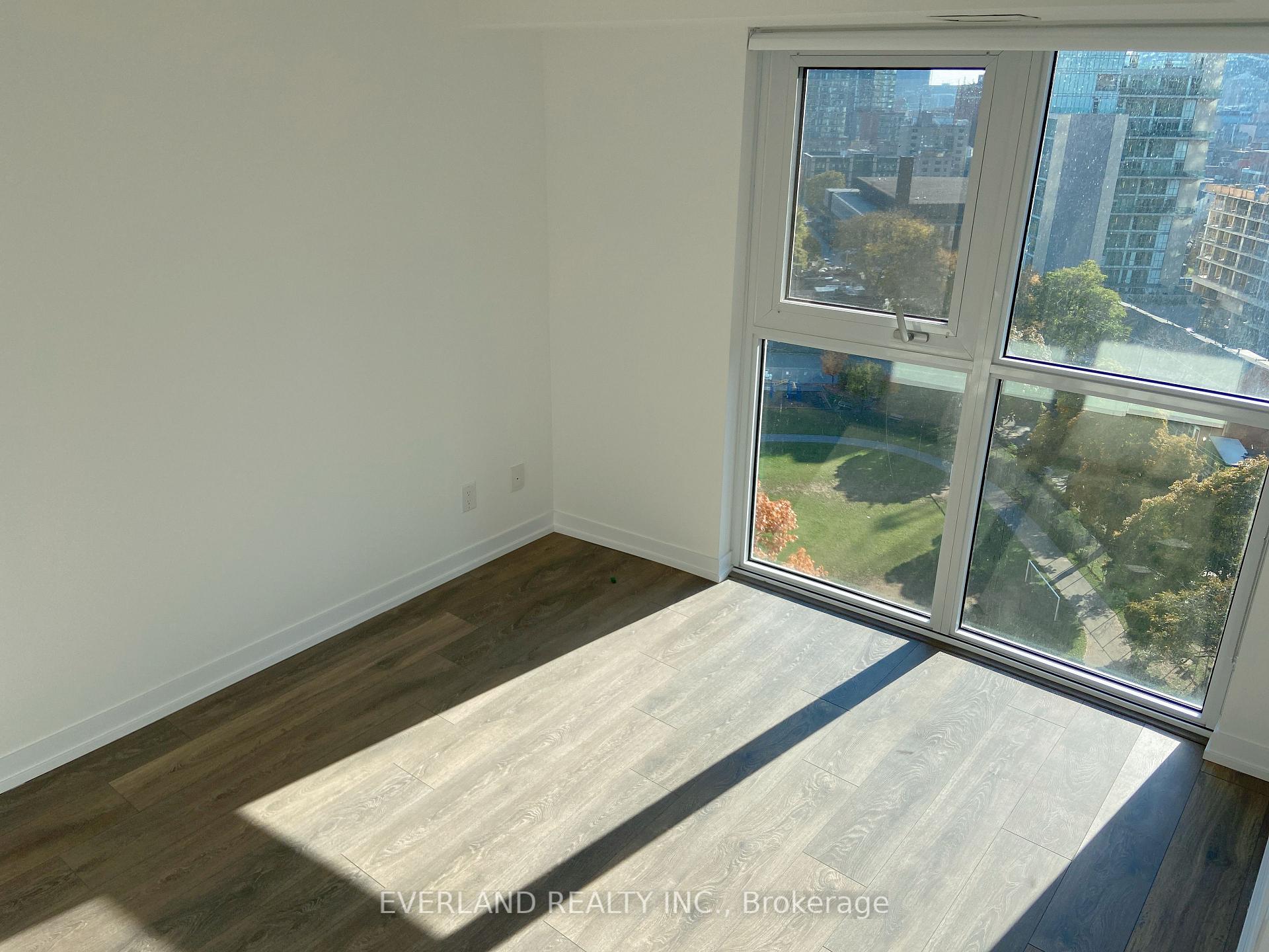 Photo 6 of Unit 1605, 219 Dundas Street E, Toronto, Moss Park — HOMEH