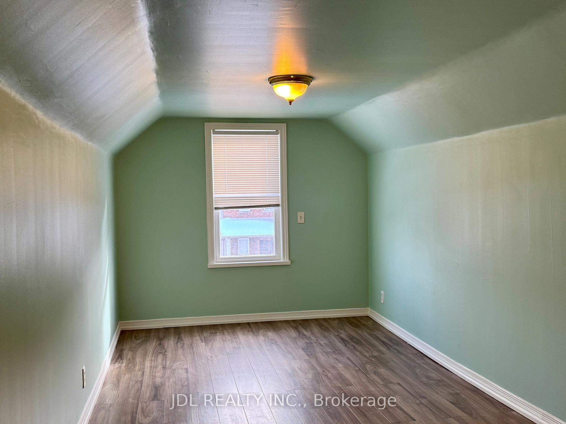 Photo 17 of 6269 Ash Street, Niagara Falls, Dorchester — HOMEH
