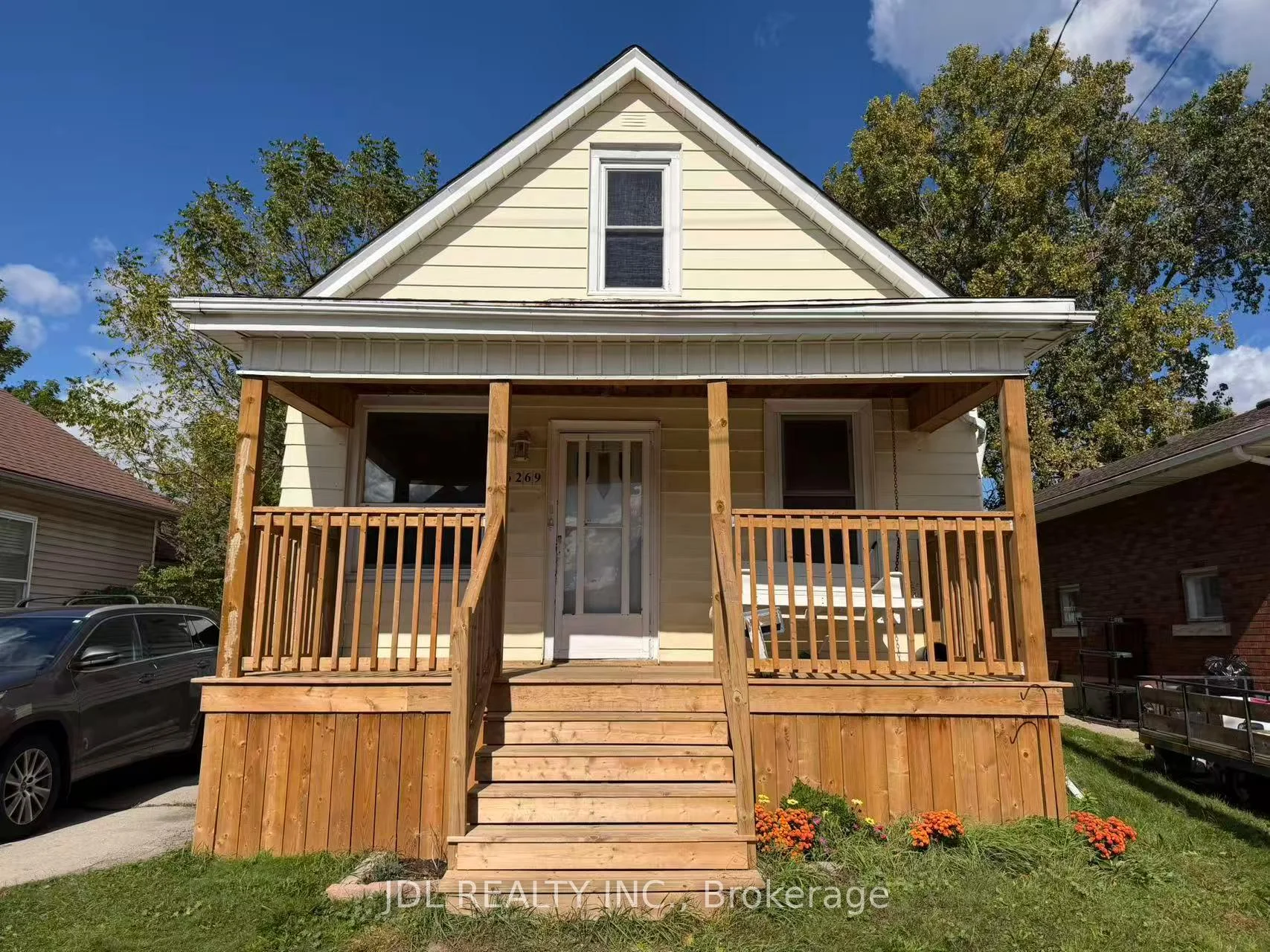 Photo of 6269 Ash Street