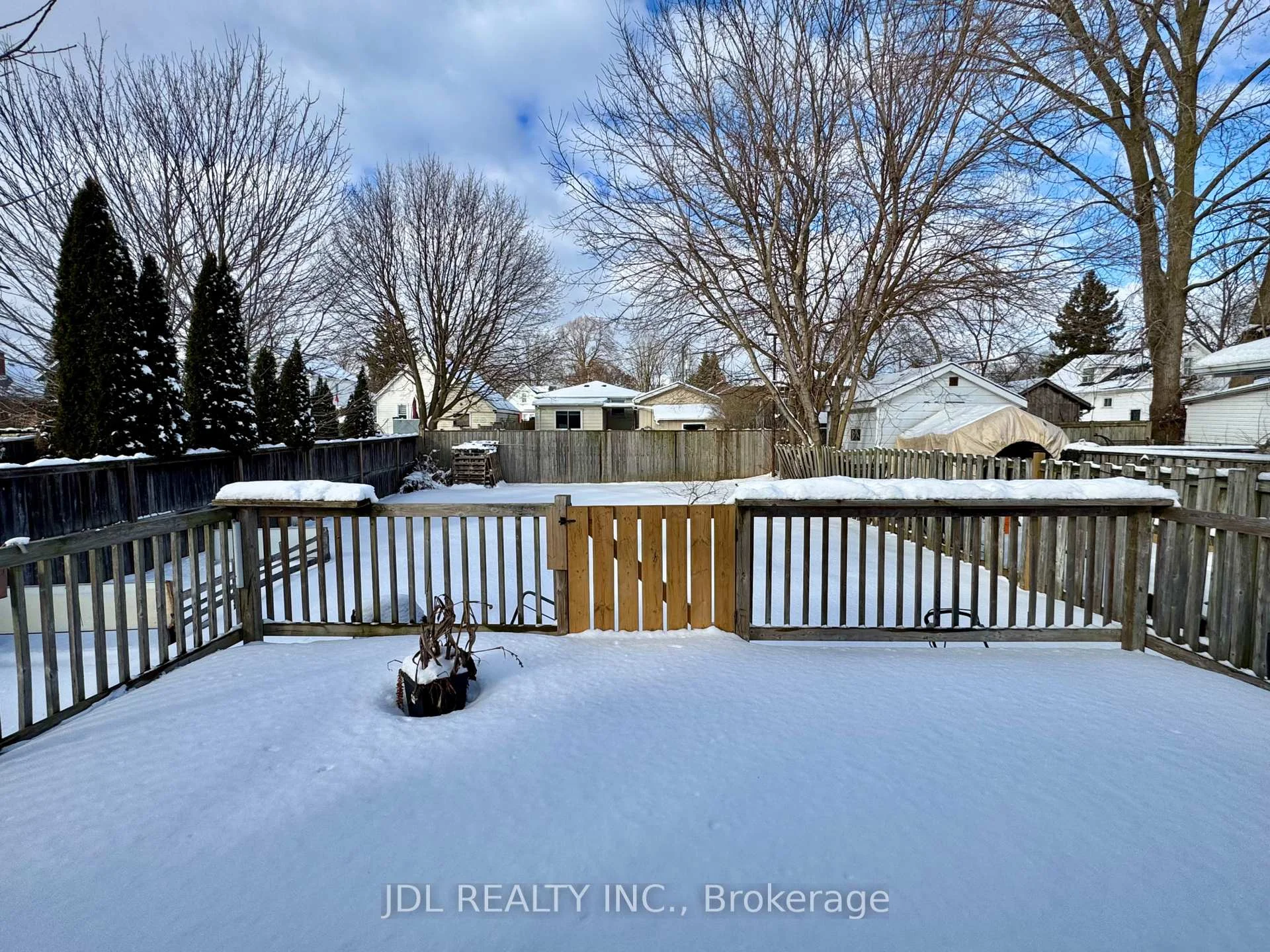 Photo 20 of 6269 Ash Street, Niagara Falls, Dorchester — HOMEH