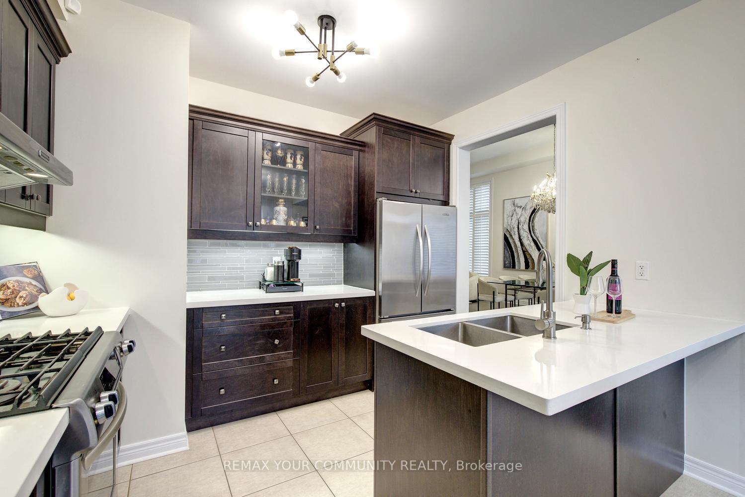 Photo 27 of 79 Chayna Crescent, Vaughan, Patterson — HOMEH