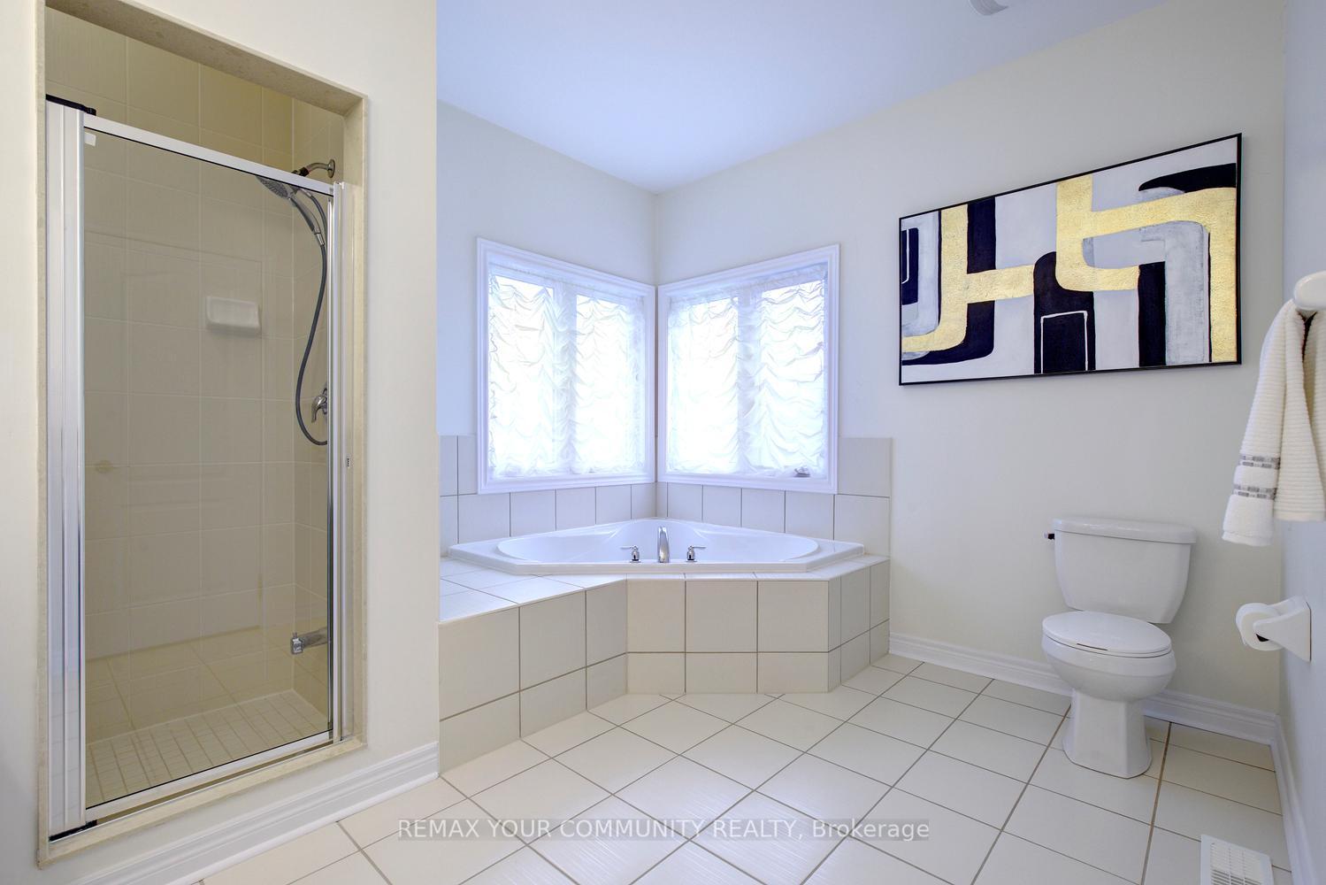 Photo 38 of 79 Chayna Crescent, Vaughan, Patterson — HOMEH