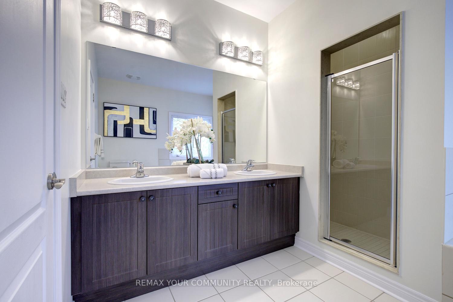Photo 40 of 79 Chayna Crescent, Vaughan, Patterson — HOMEH