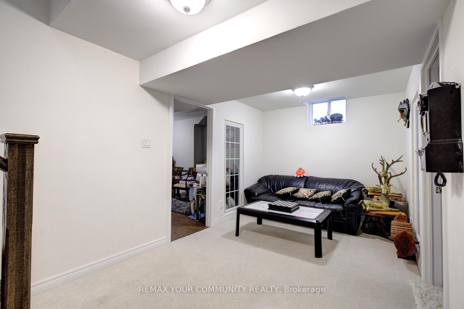 Photo 47 of 79 Chayna Crescent, Vaughan, Patterson — HOMEH