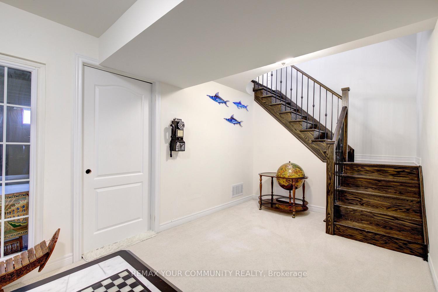 Photo 48 of 79 Chayna Crescent, Vaughan, Patterson — HOMEH
