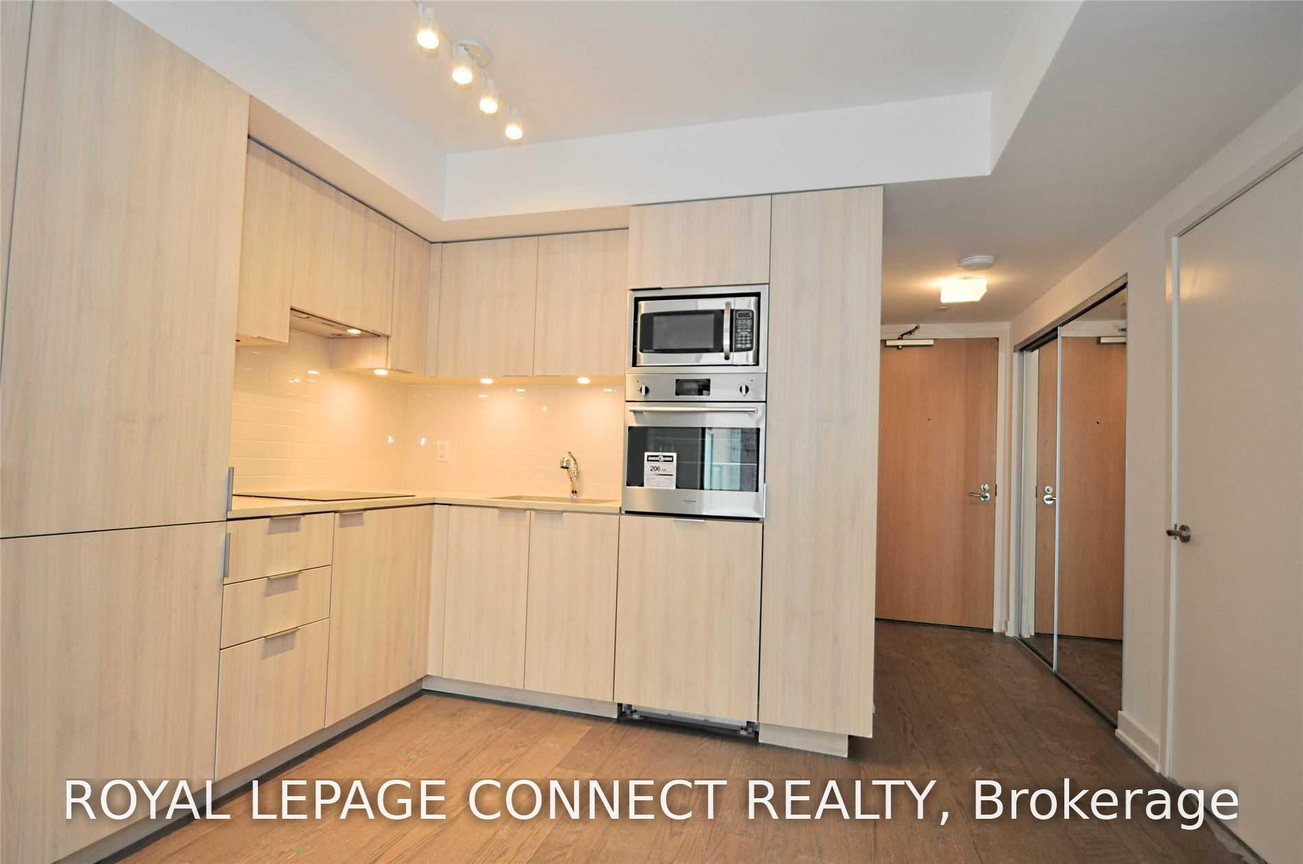Photo 7 of Unit 803, 11 Wellesley Street W, Toronto, Bay Street Corridor — HOMEH