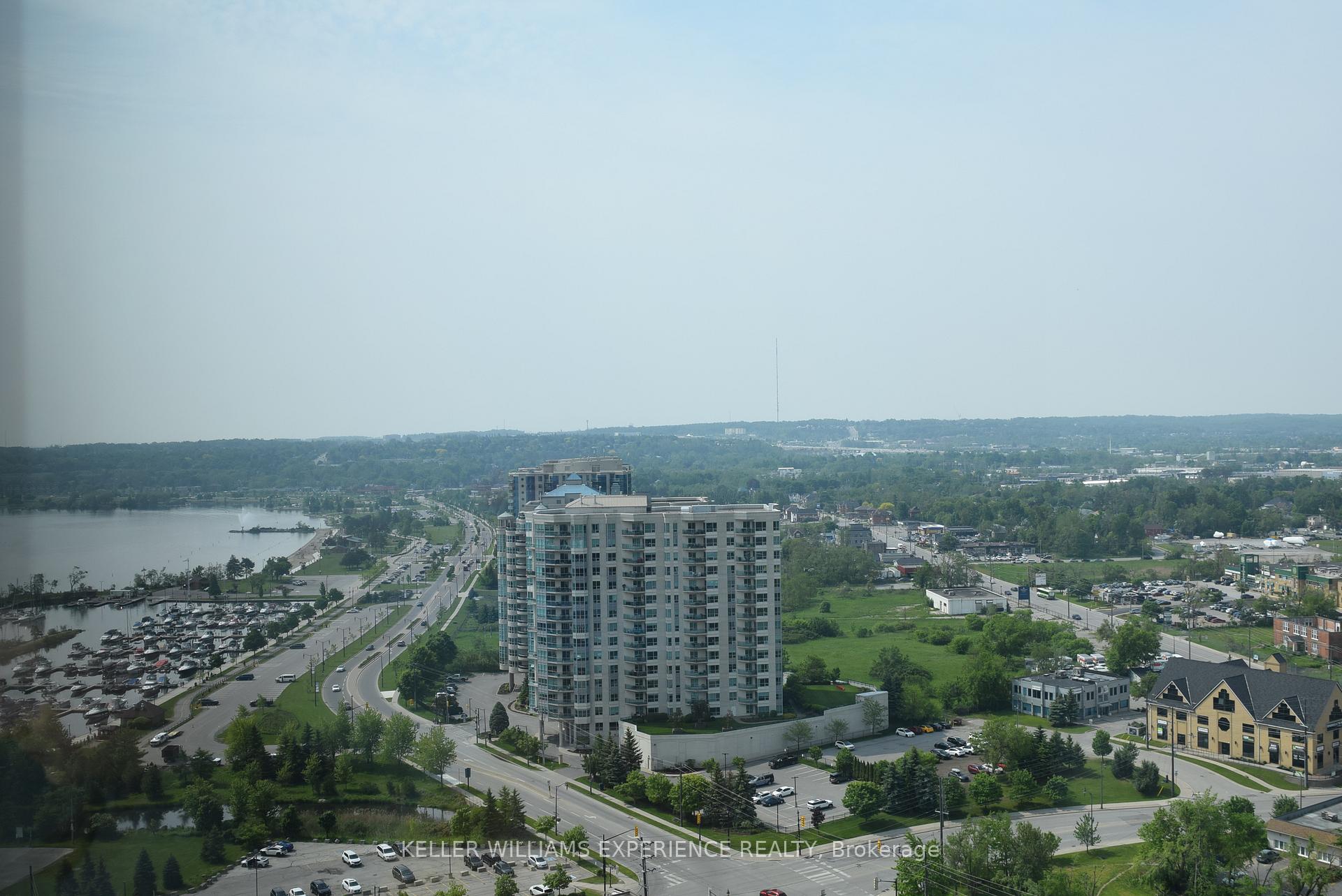 Photo 2 of Unit 1901, 39 Mary Street, Barrie, City Centre — HOMEH
