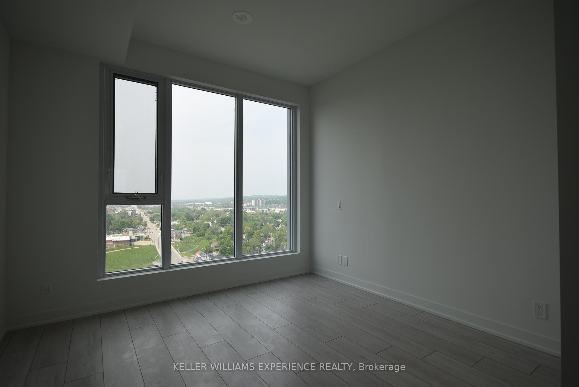 Photo 12 of Unit 1901, 39 Mary Street, Barrie, City Centre — HOMEH