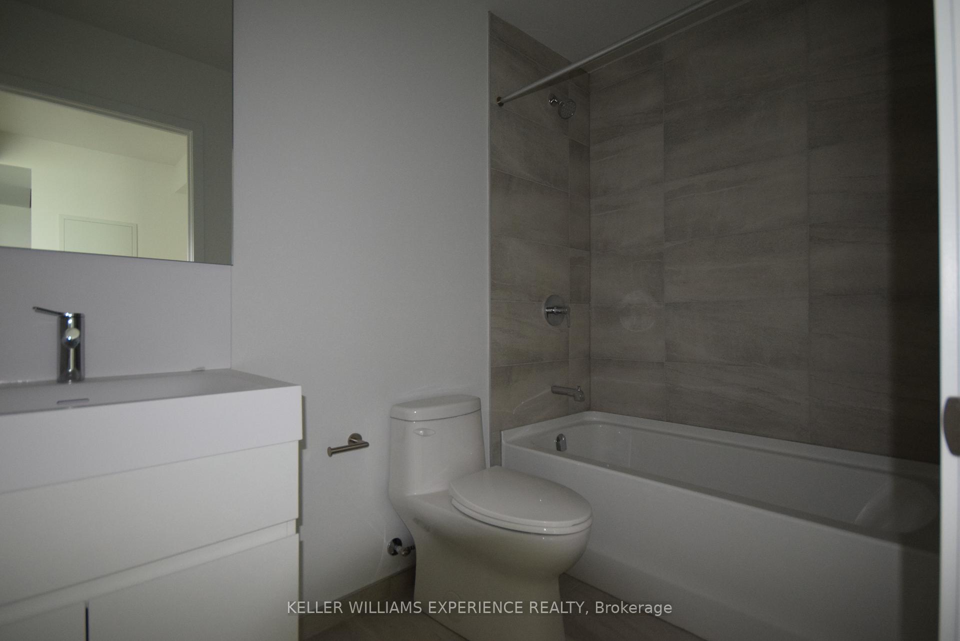 Photo 21 of Unit 1901, 39 Mary Street, Barrie, City Centre — HOMEH