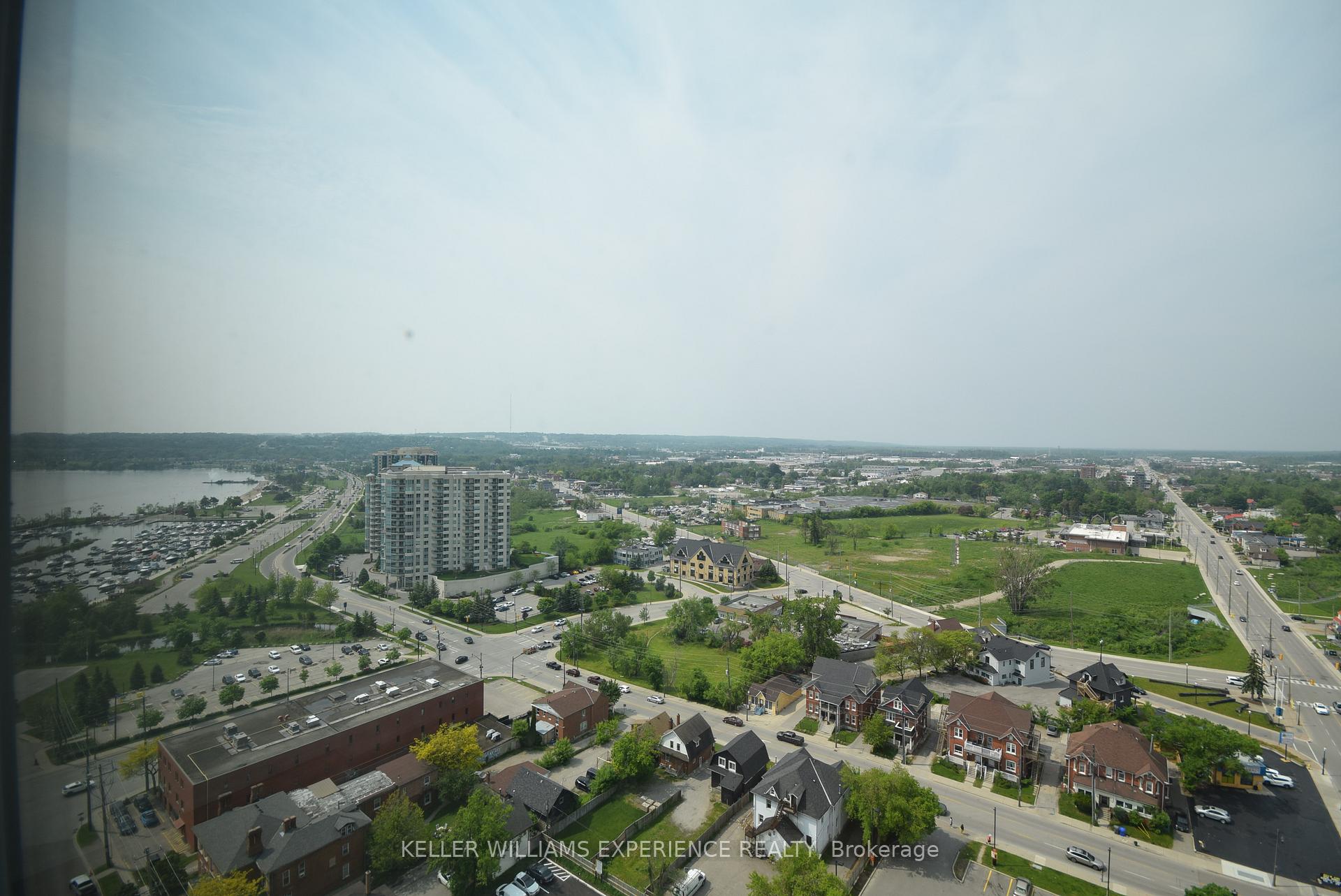 Photo 23 of Unit 1901, 39 Mary Street, Barrie, City Centre — HOMEH