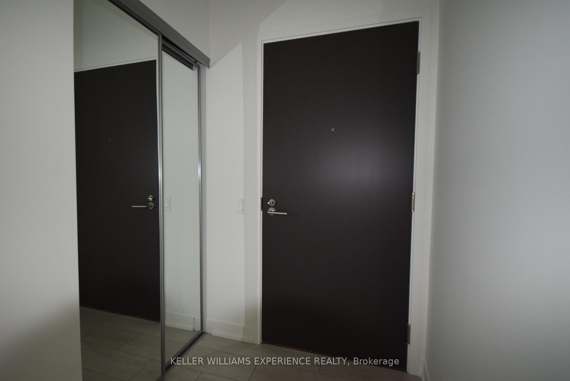 Photo 24 of Unit 1901, 39 Mary Street, Barrie, City Centre — HOMEH