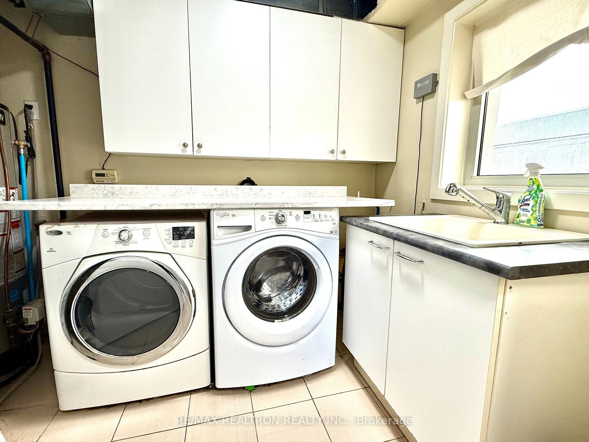 Photo 12 of 447 Glengrove Avenue W, Toronto, Bedford Park-Nortown — HOMEH