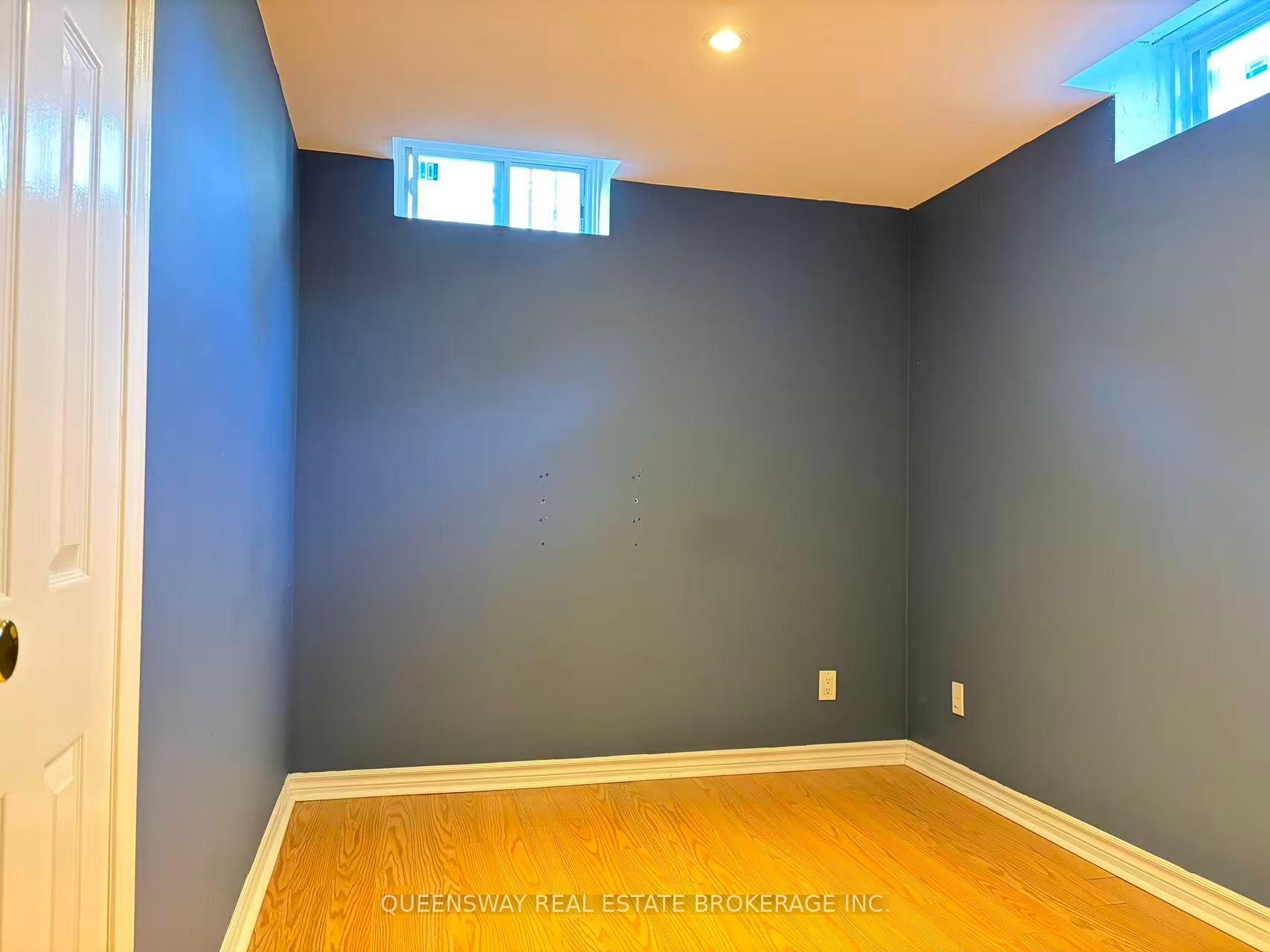 Photo 5 of Unit BSMT, 1429 Wakehurst Crescent, Oakville, Clearview — HOMEH
