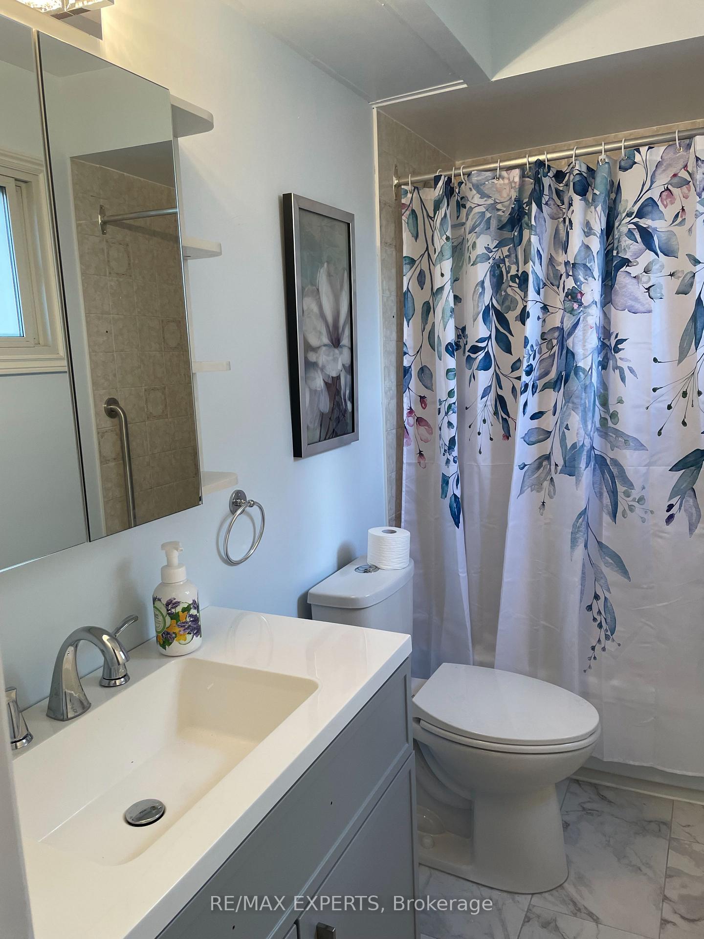 Photo 20 of 155 Stephen Street, Richmond Hill, North Richvale — HOMEH