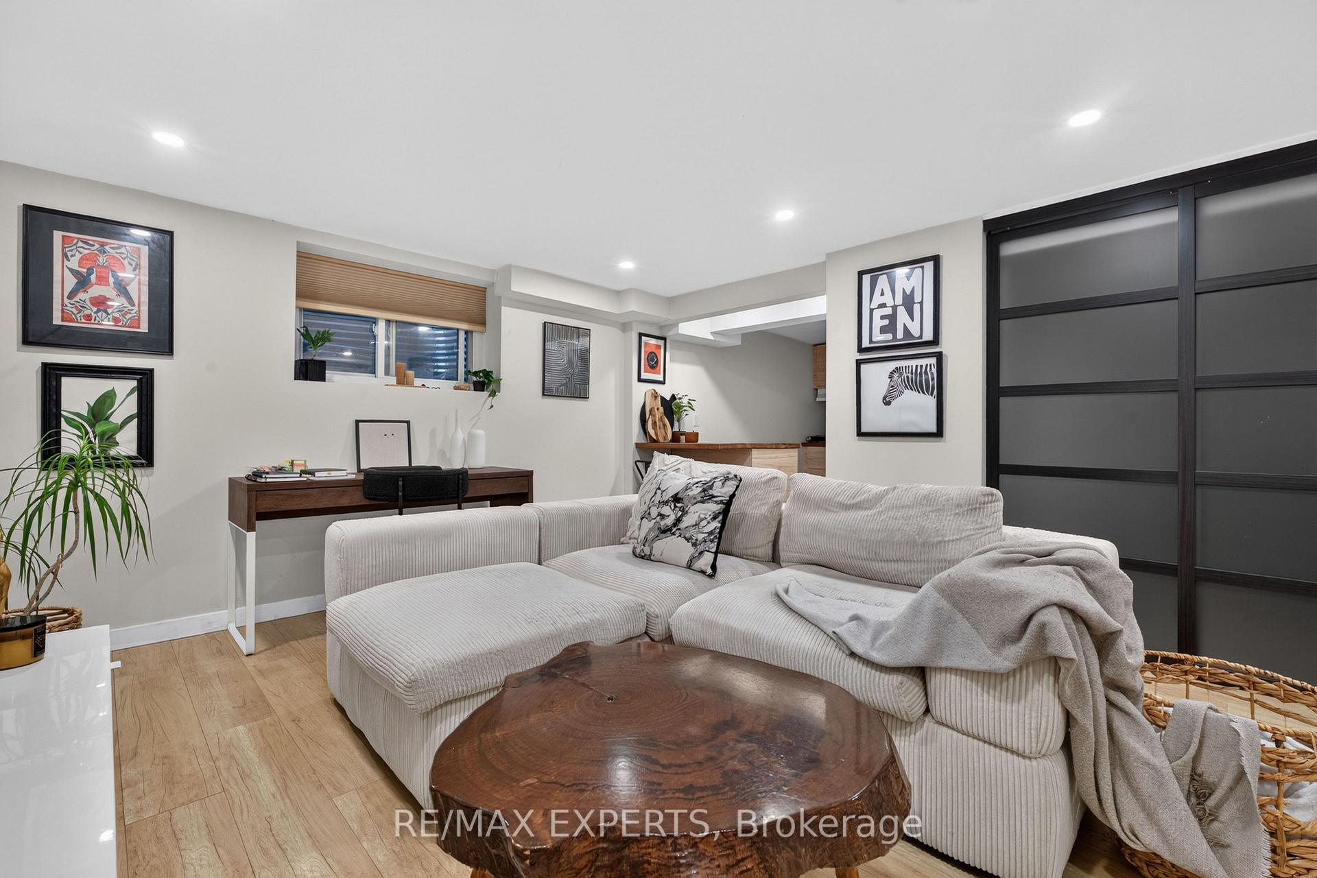 Photo 28 of 155 Stephen Street, Richmond Hill, North Richvale — HOMEH