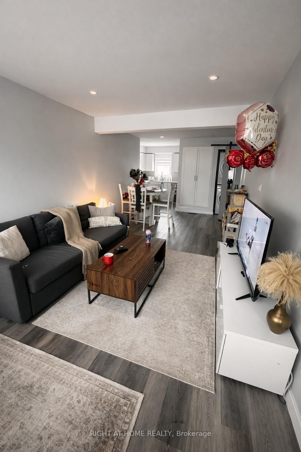 Photo 1 of 81 Afton Avenue, Welland, Lincoln/Crowland — HOMEH