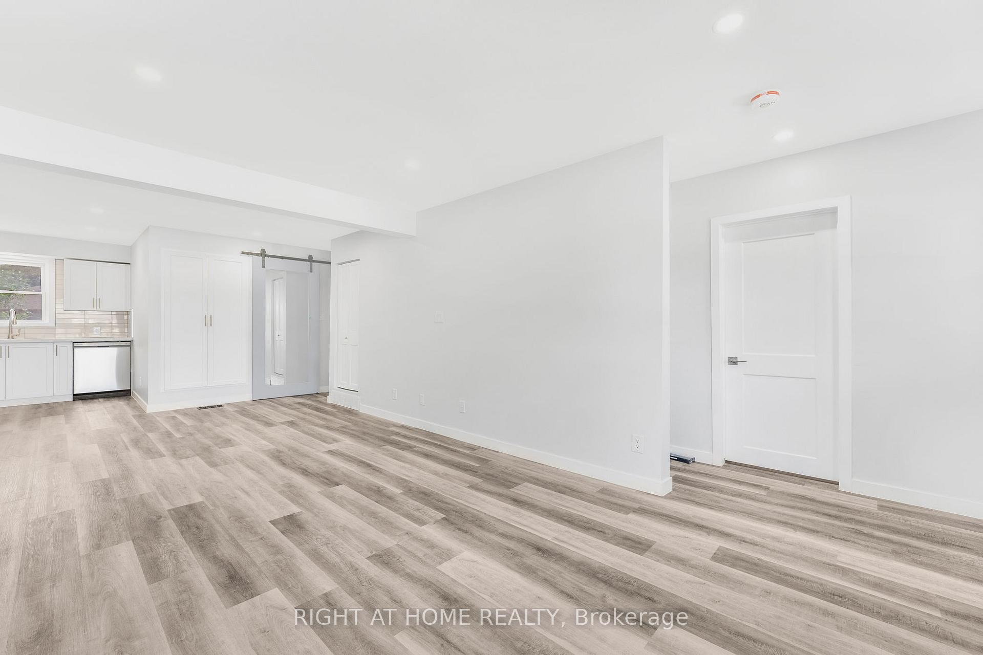 Photo 5 of 81 Afton Avenue, Welland, Lincoln/Crowland — HOMEH