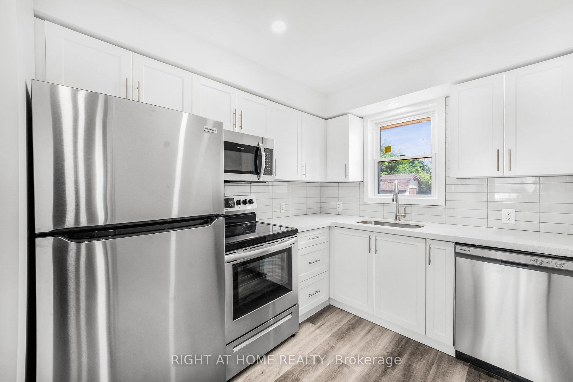 Photo 8 of 81 Afton Avenue, Welland, Lincoln/Crowland — HOMEH