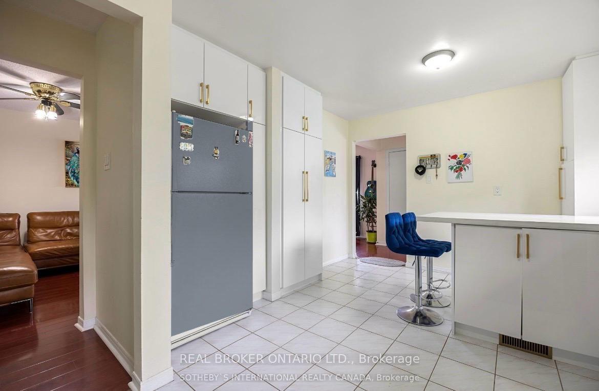 Photo 12 of 54 Millhouse Crescent, Scarborough, Rouge — HOMEH