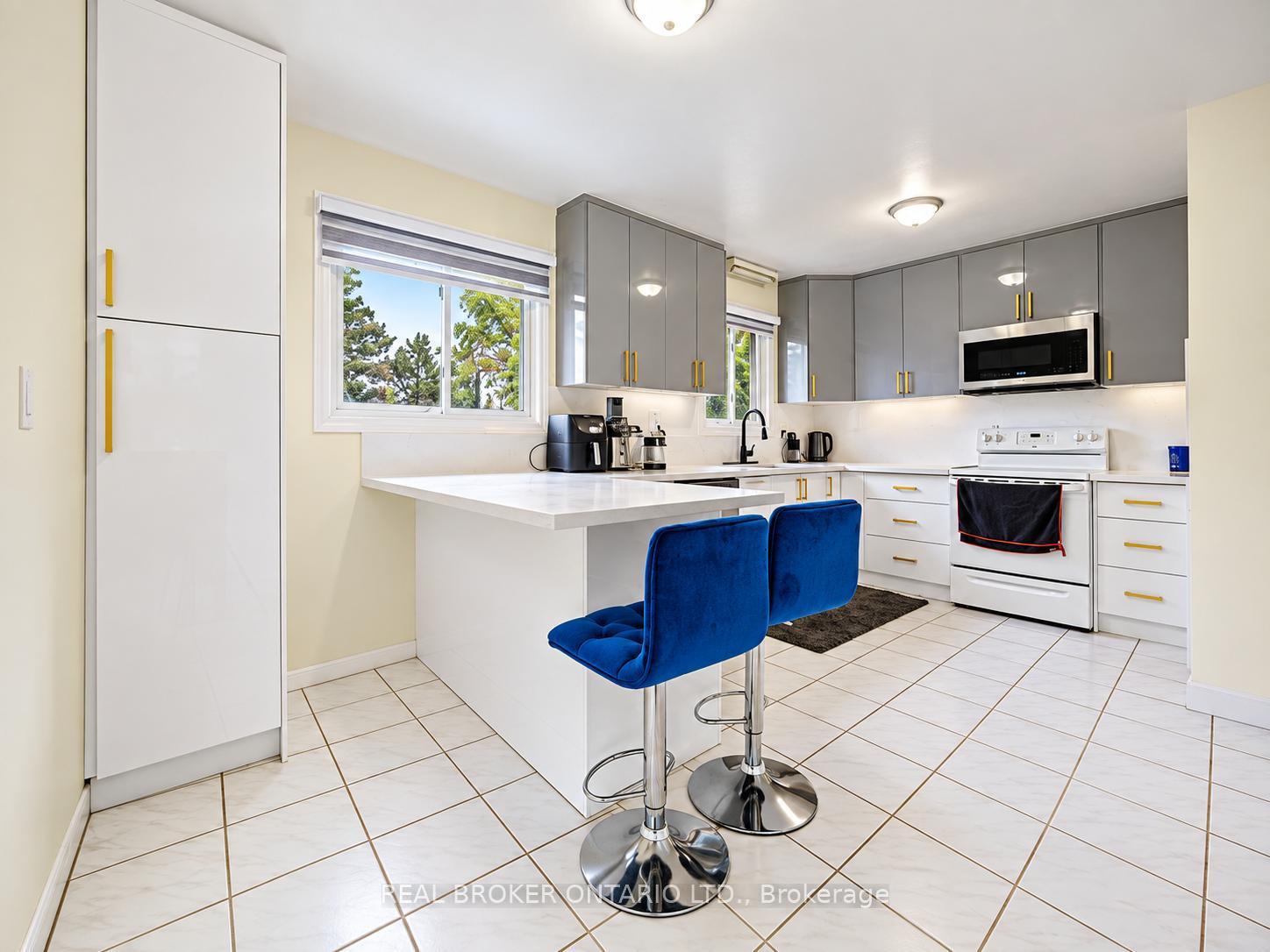Photo 13 of 54 Millhouse Crescent, Scarborough, Rouge — HOMEH