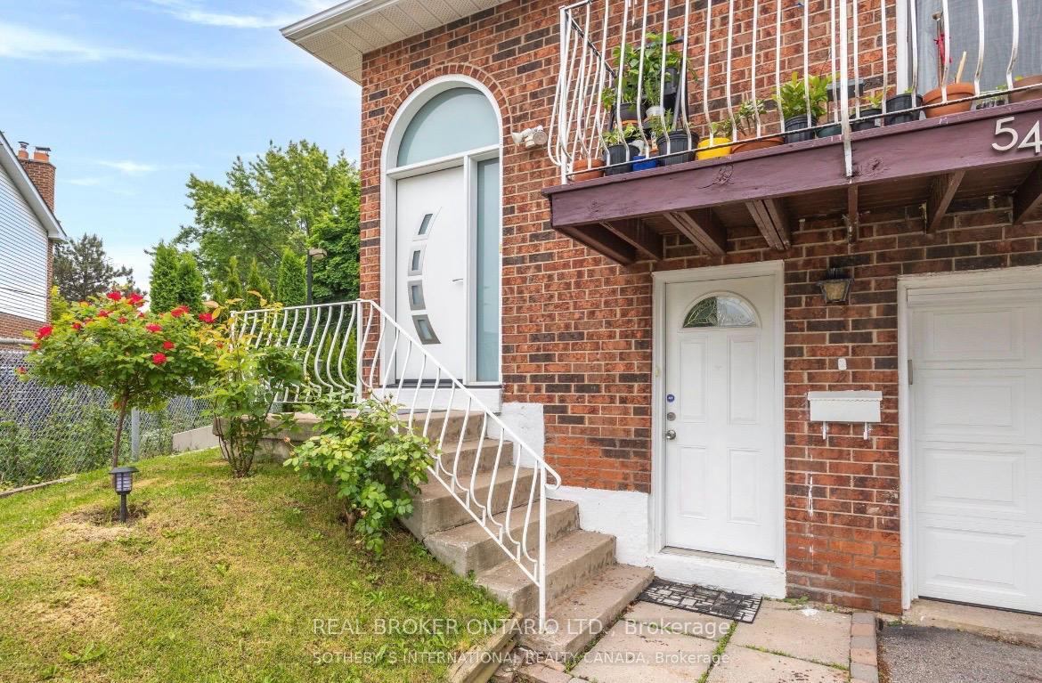 Photo 23 of 54 Millhouse Crescent, Scarborough, Rouge — HOMEH