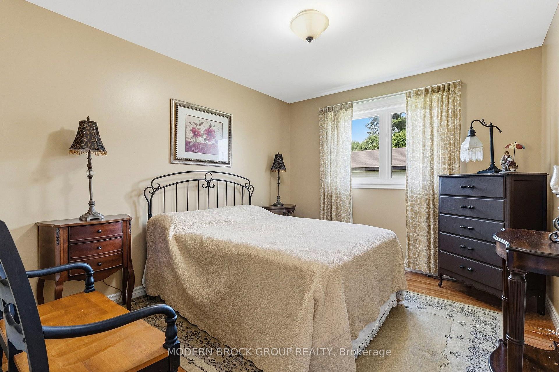 Photo 30 of 36 Hillcrest Drive, Brockville, Brockville — HOMEH