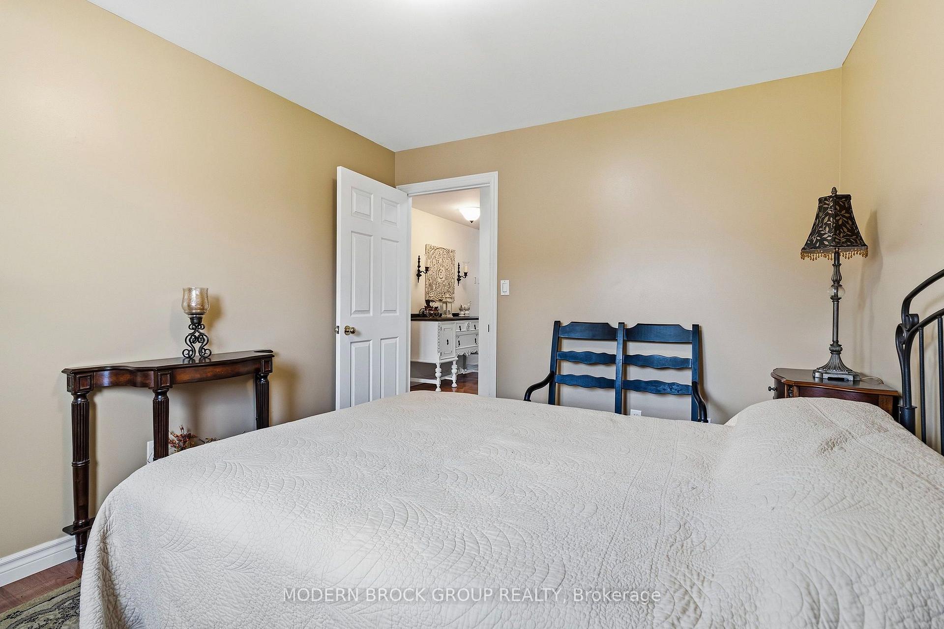 Photo 31 of 36 Hillcrest Drive, Brockville, Brockville — HOMEH