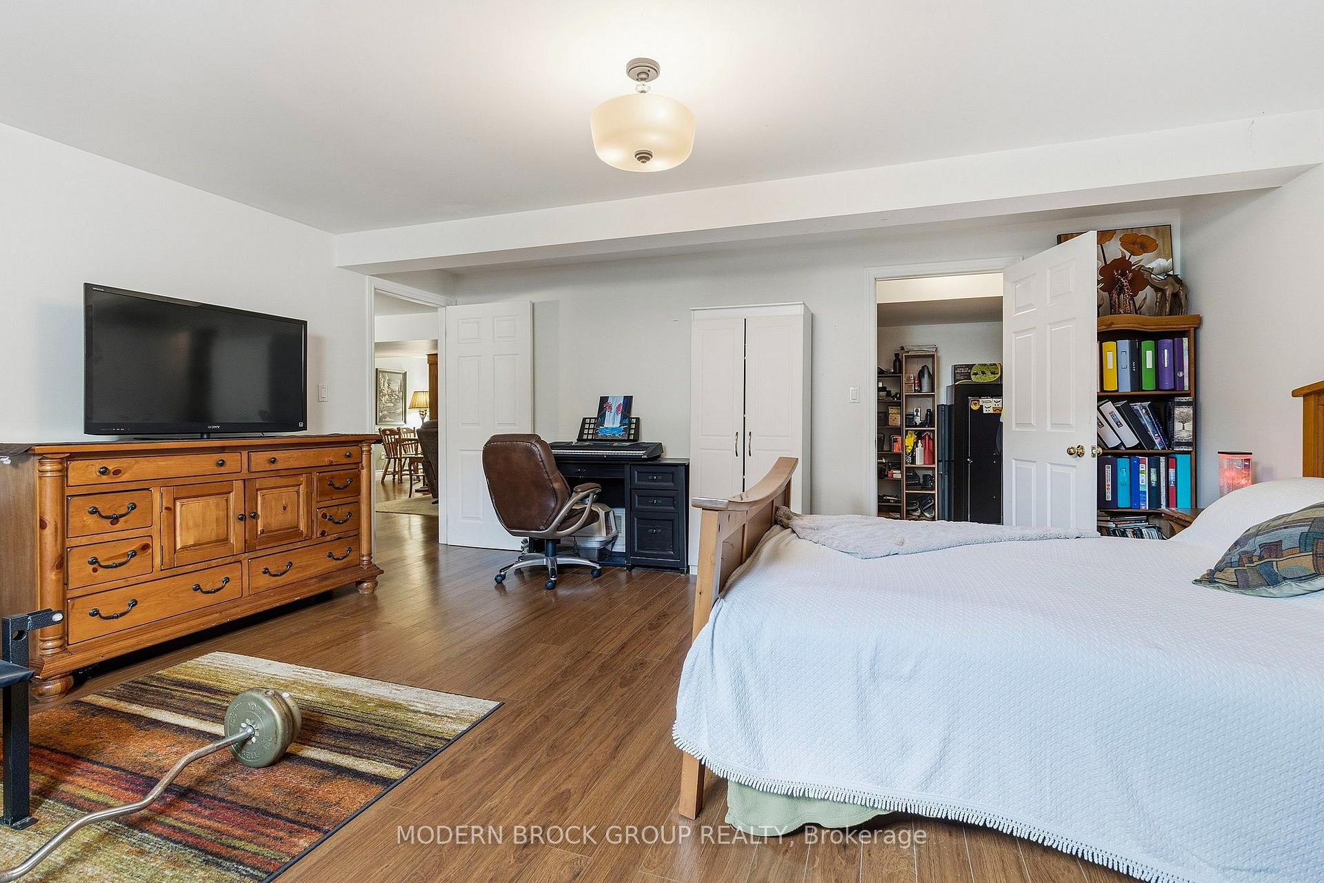 Photo 37 of 36 Hillcrest Drive, Brockville, Brockville — HOMEH