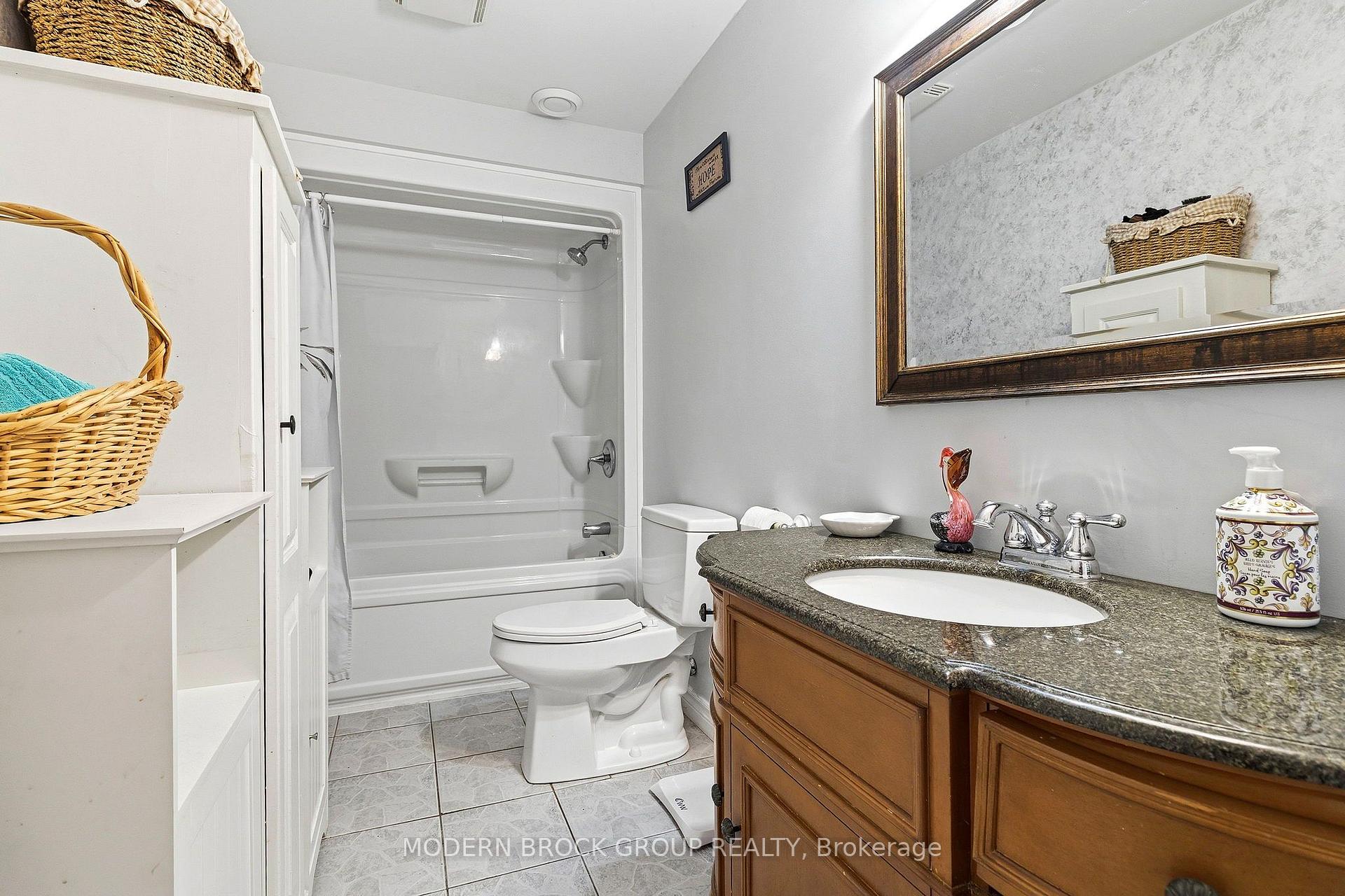 Photo 40 of 36 Hillcrest Drive, Brockville, Brockville — HOMEH