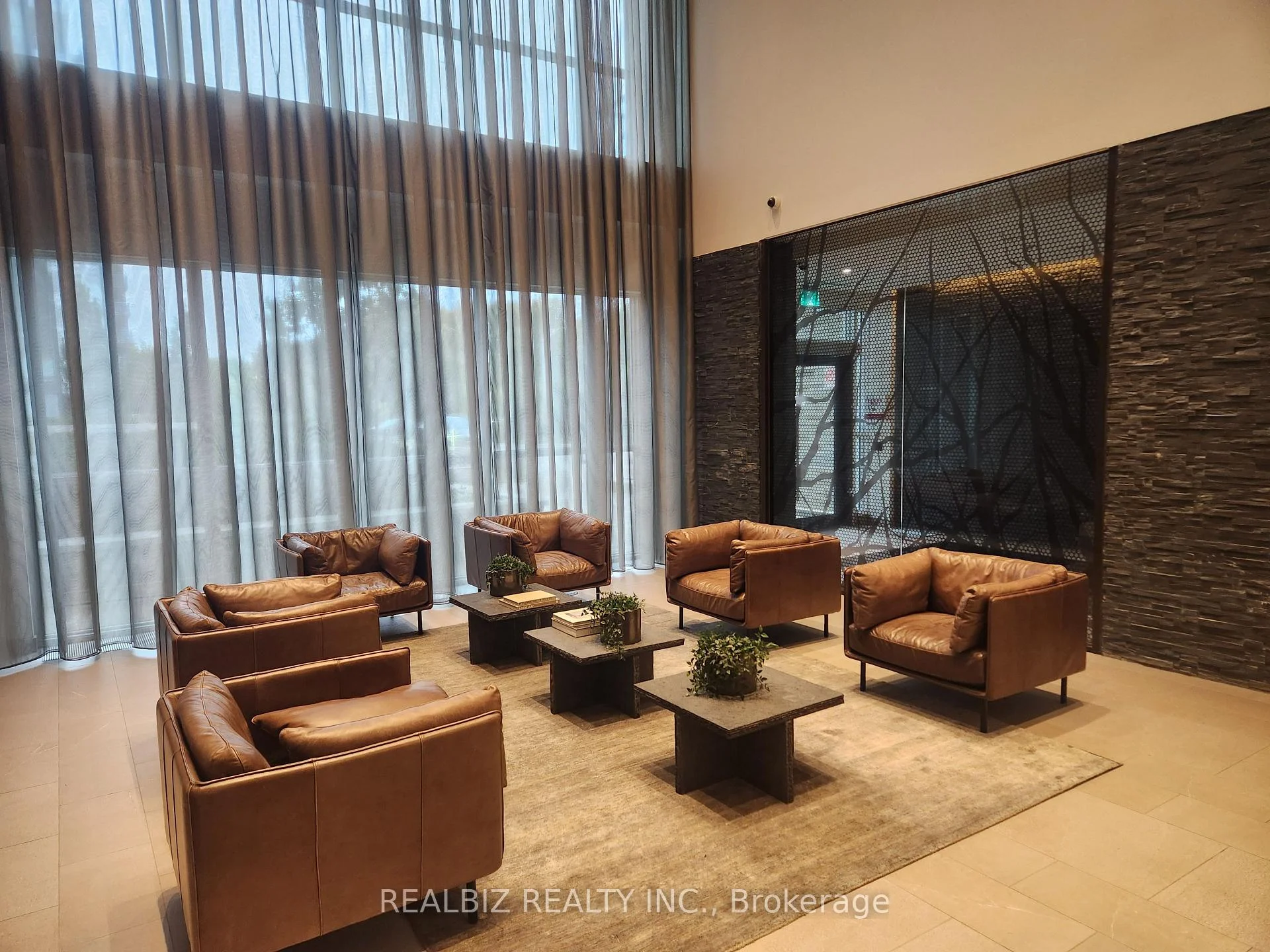 Photo 2 of Unit 705, 10 Deerlick Court, North York, Parkwoods-Donalda — HOMEH