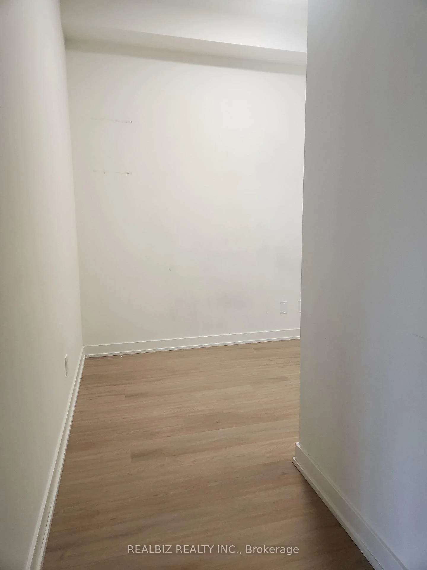 Photo 12 of Unit 705, 10 Deerlick Court, North York, Parkwoods-Donalda — HOMEH