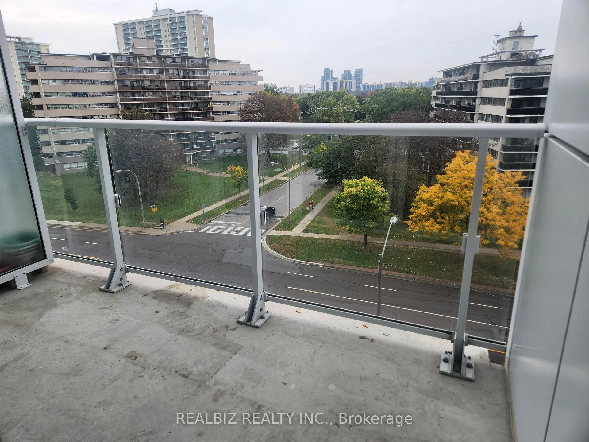 Photo 15 of Unit 705, 10 Deerlick Court, North York, Parkwoods-Donalda — HOMEH