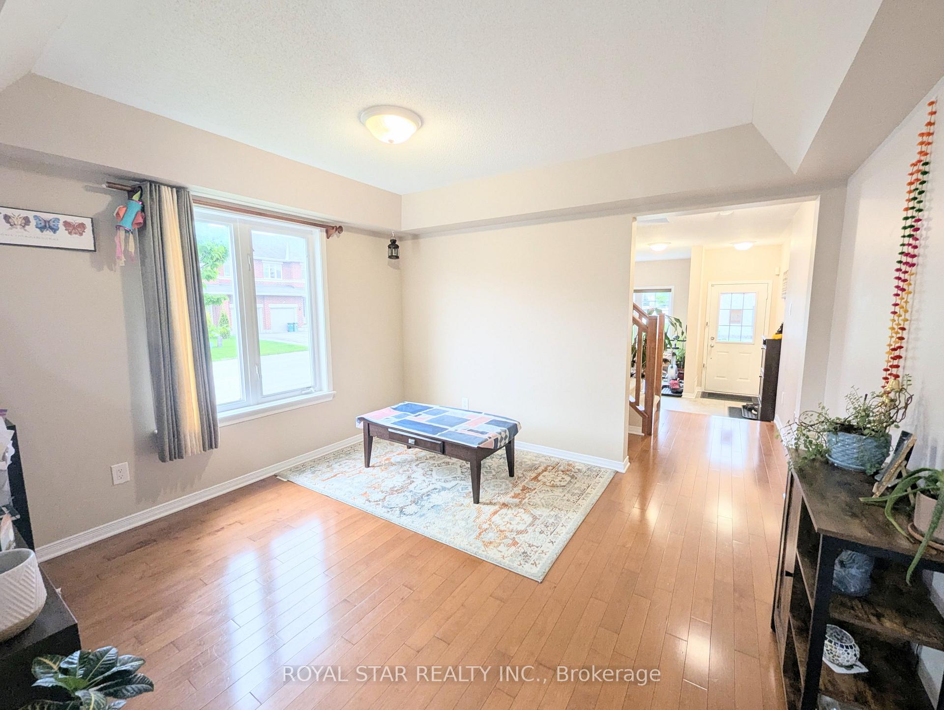 Photo 5 of 531 Fordell Avenue, Ottawa, Kanata - Morgan's Grant/South March — HOMEH