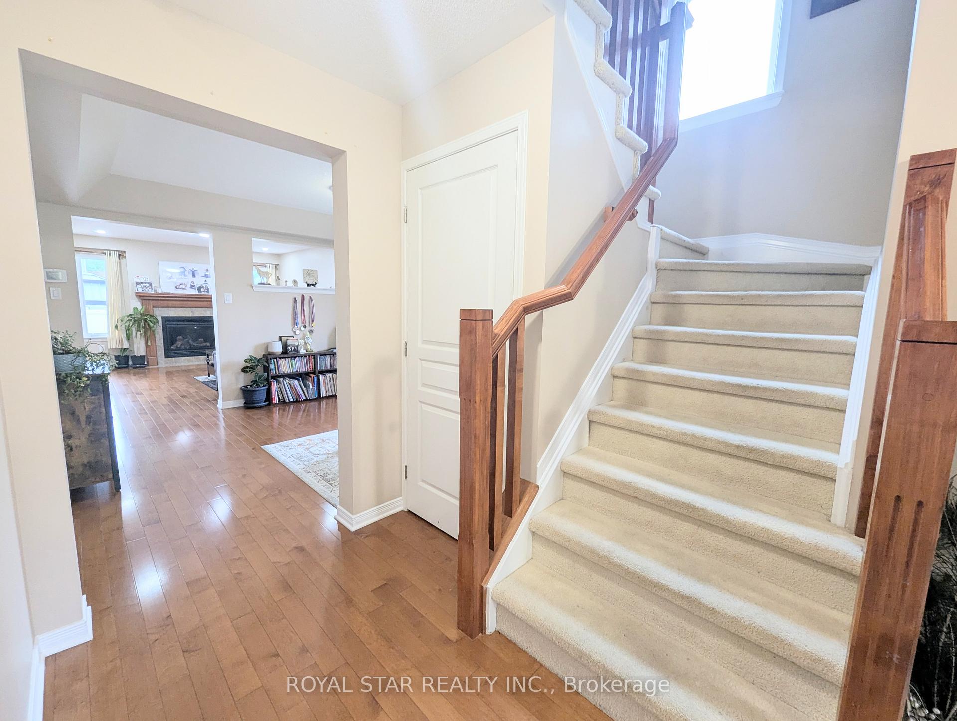 Photo 10 of 531 Fordell Avenue, Ottawa, Kanata - Morgan's Grant/South March — HOMEH