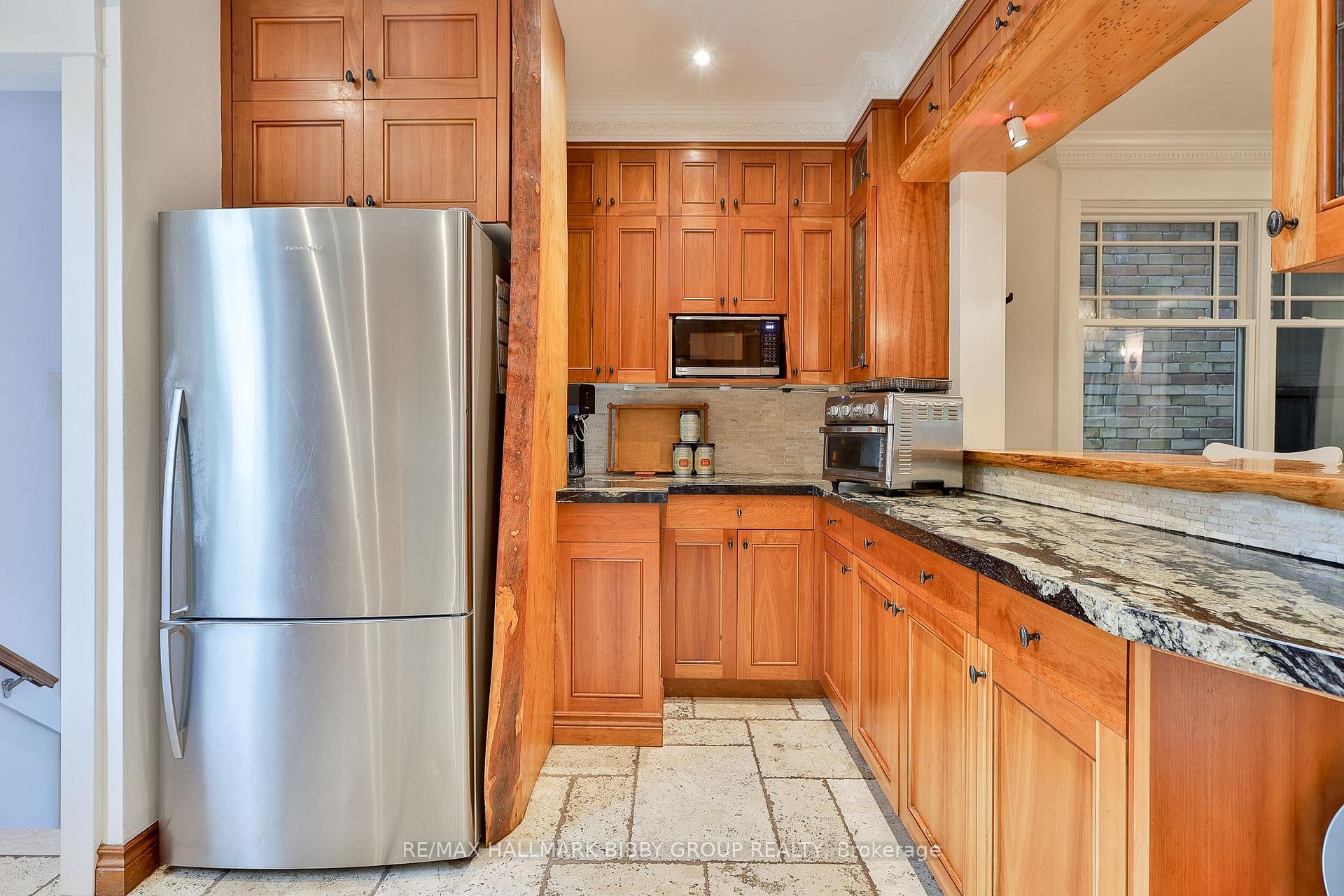 Photo 16 of 92 Winona Drive, Toronto, Wychwood — HOMEH