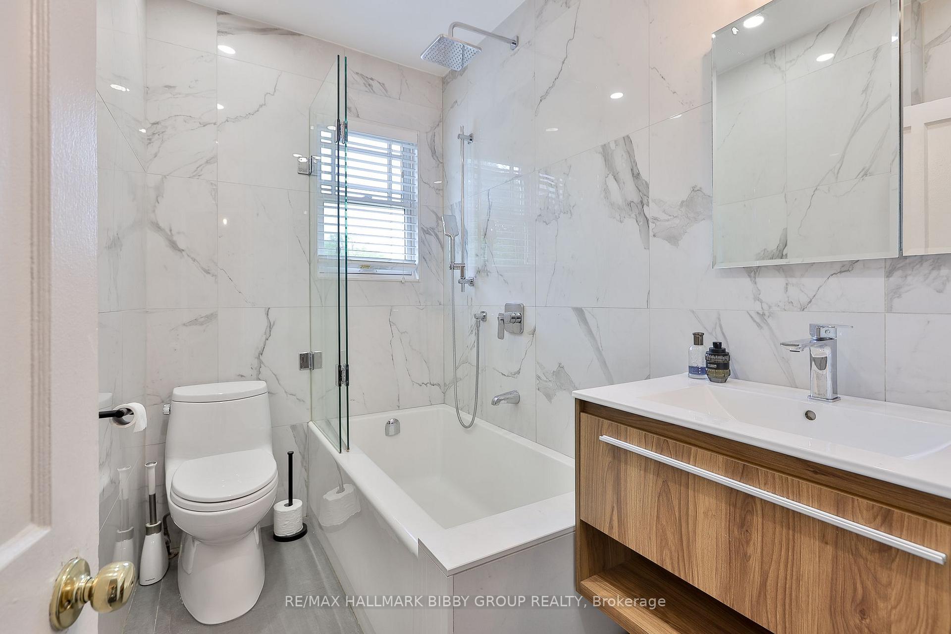 Photo 27 of 92 Winona Drive, Toronto, Wychwood — HOMEH