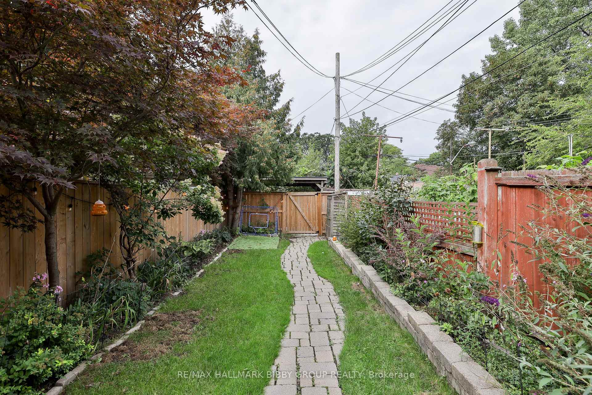 Photo 43 of 92 Winona Drive, Toronto, Wychwood — HOMEH