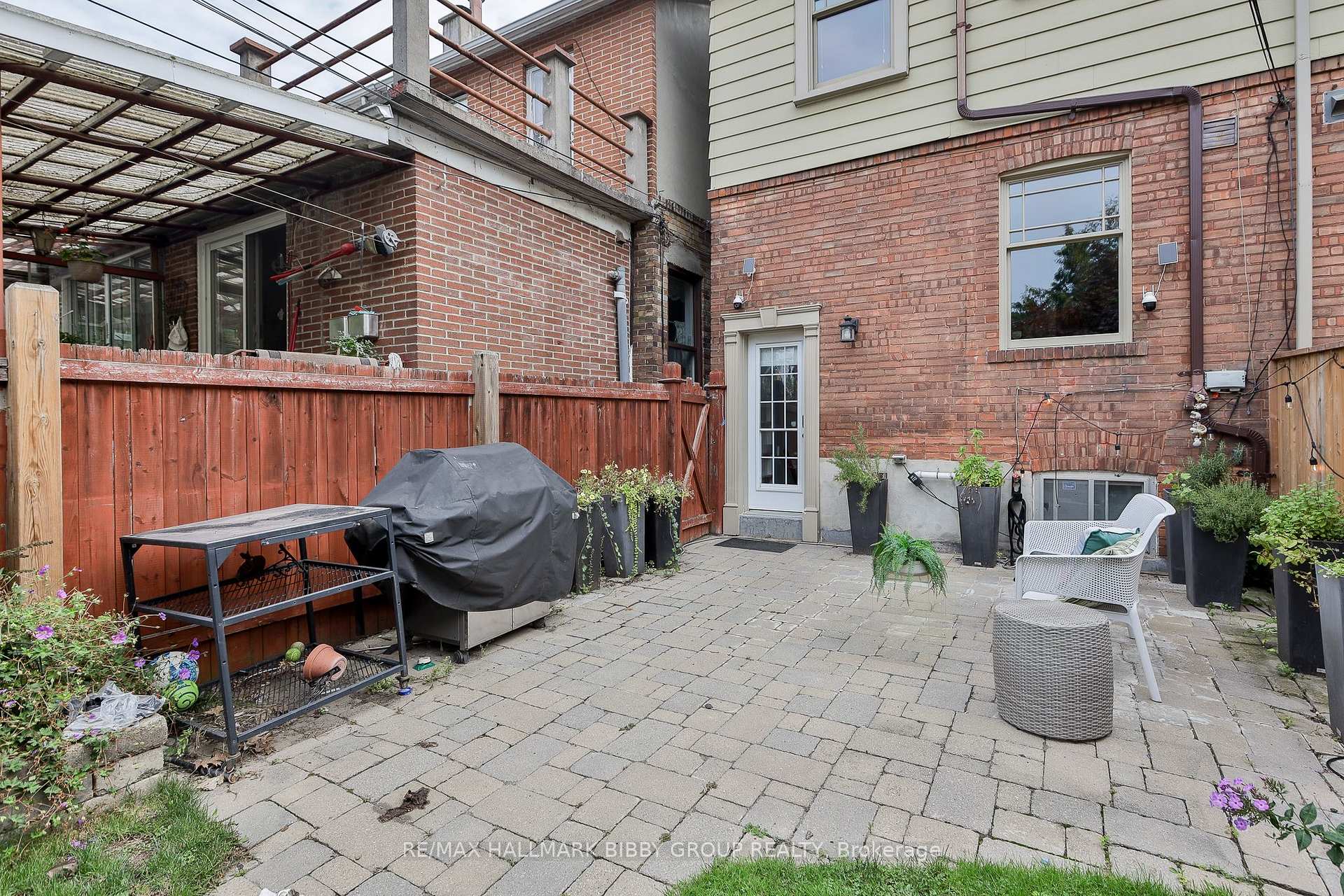 Photo 44 of 92 Winona Drive, Toronto, Wychwood — HOMEH