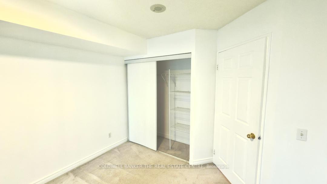 Photo 8 of Unit 1616, 18 Parkview Avenue E, North York, Willowdale East — HOMEH