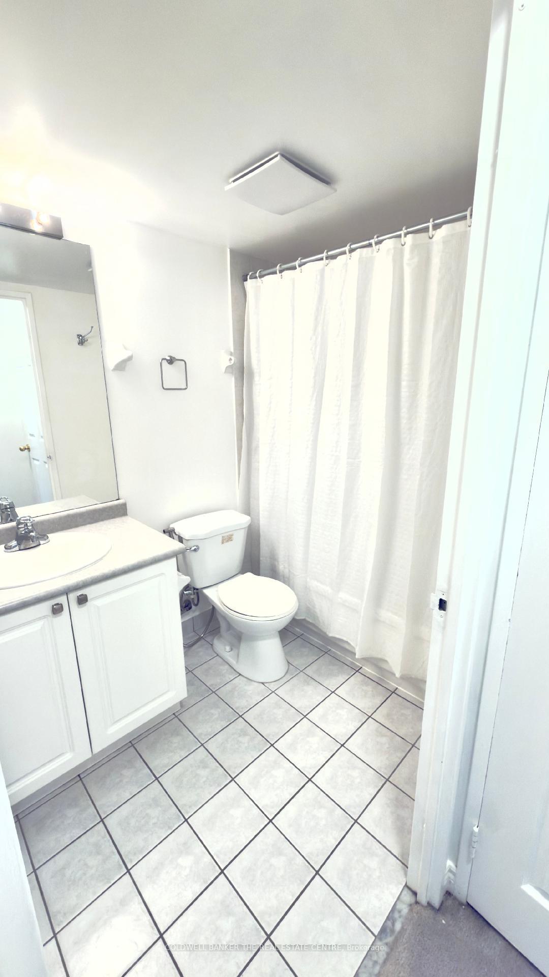 Photo 10 of Unit 1616, 18 Parkview Avenue E, North York, Willowdale East — HOMEH