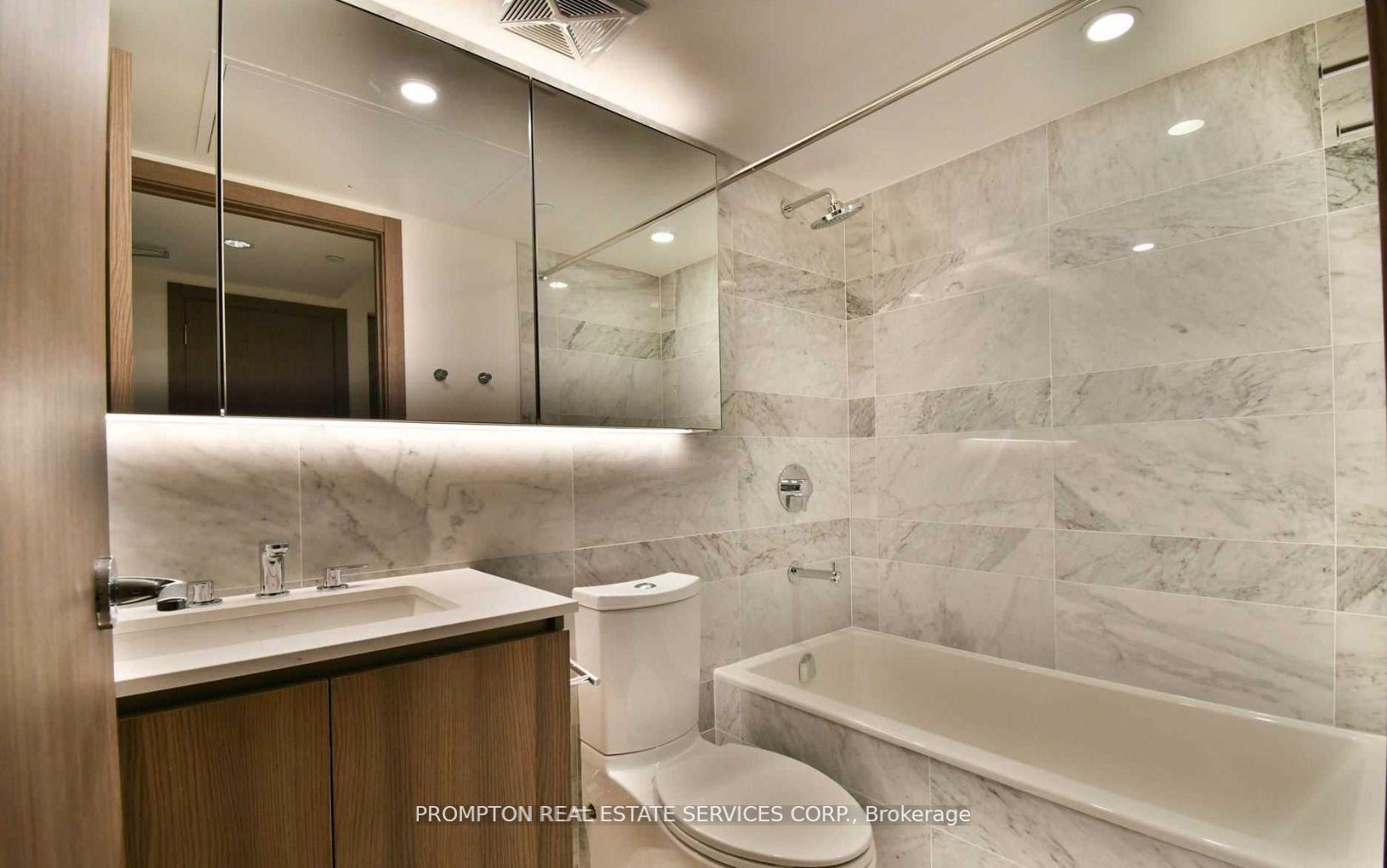 Photo 6 of Unit 3807, 19 Bathurst Street, Toronto, Waterfront Communities — HOMEH