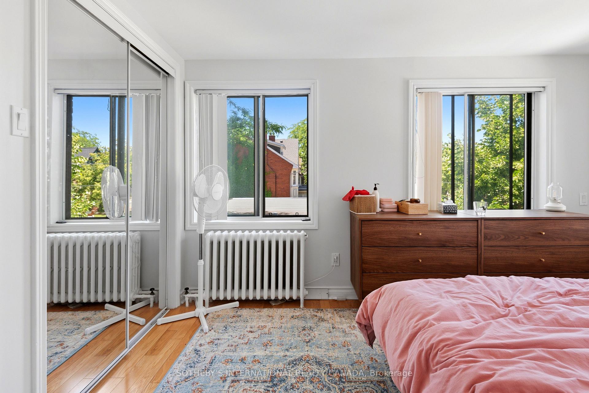 Photo 11 of 376 Sunnyside Avenue, Toronto, High Park-Swansea — HOMEH