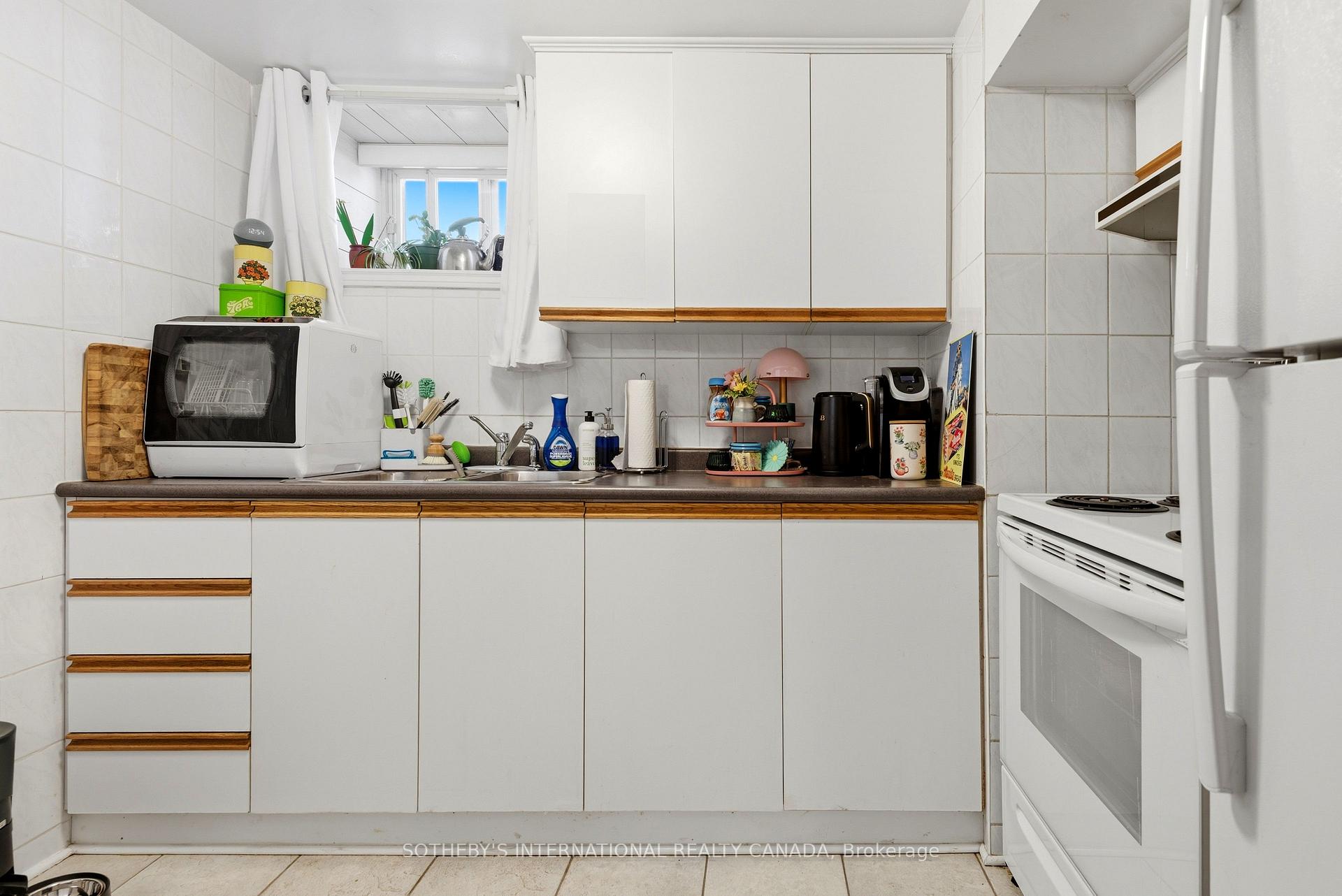 Photo 27 of 376 Sunnyside Avenue, Toronto, High Park-Swansea — HOMEH