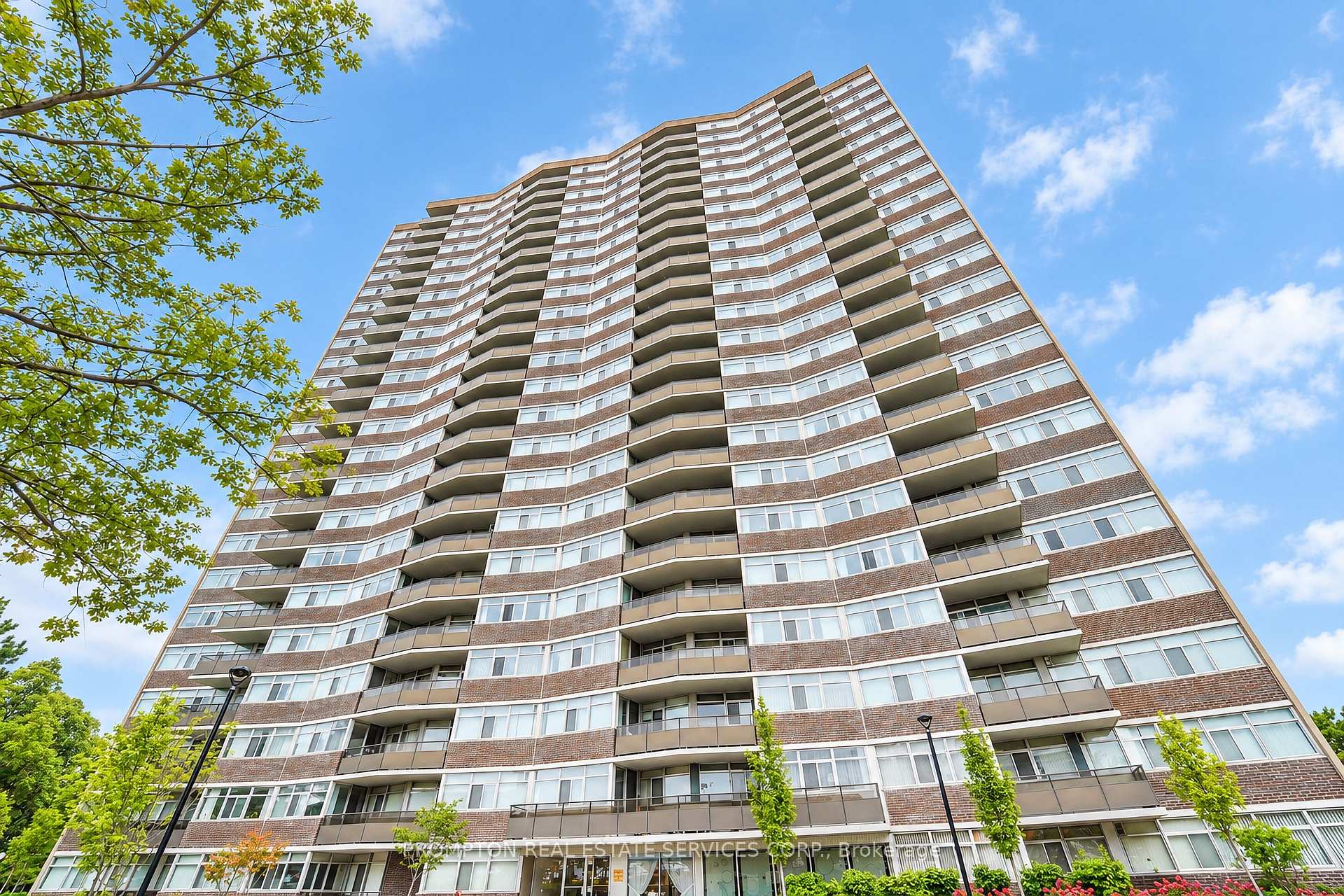 Photo 4 of Unit 507, 3151 Bridletowne Circle, Scarborough, L'Amoreaux — HOMEH