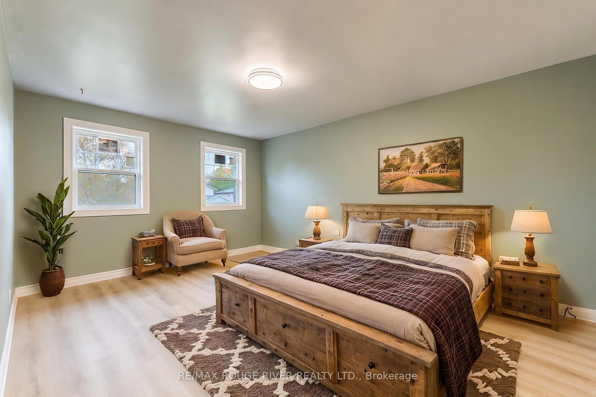 Photo 14 of 244 Ridgewood Road, Peterborough, Monaghan Ward 2 — HOMEH