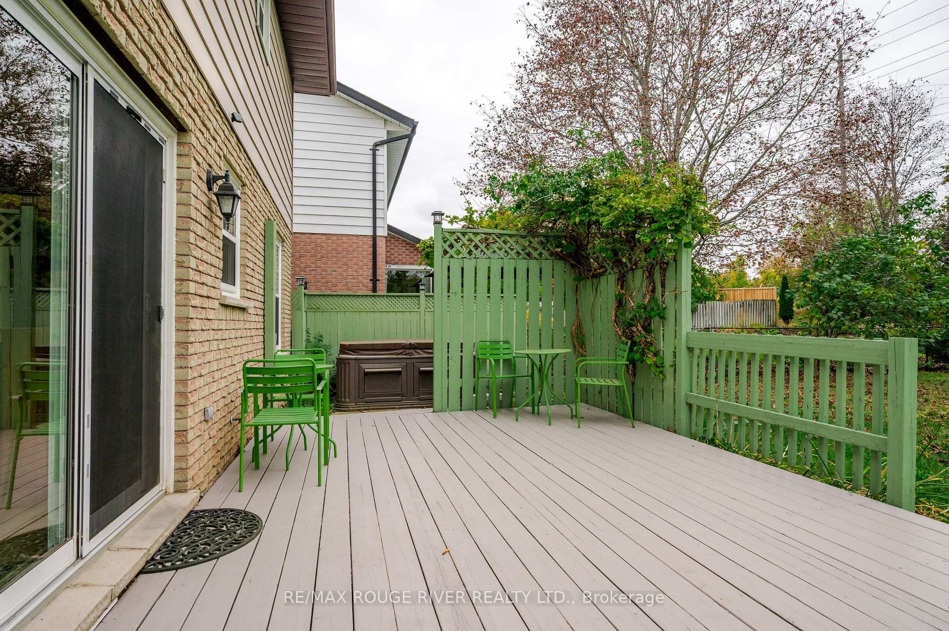 Photo 24 of 244 Ridgewood Road, Peterborough, Monaghan Ward 2 — HOMEH