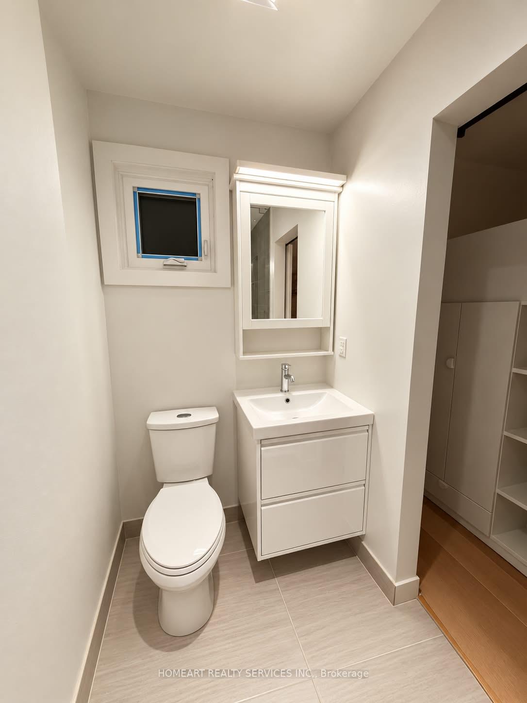 Photo 19 of 18 Edward Street, Whitchurch-Stouffville, Stouffville — HOMEH